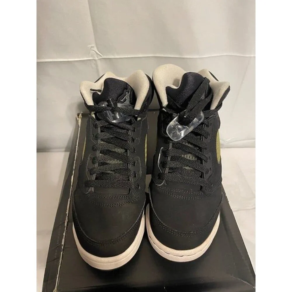Jordan 5 Youth Size 4 Used Kids Shoes authentic